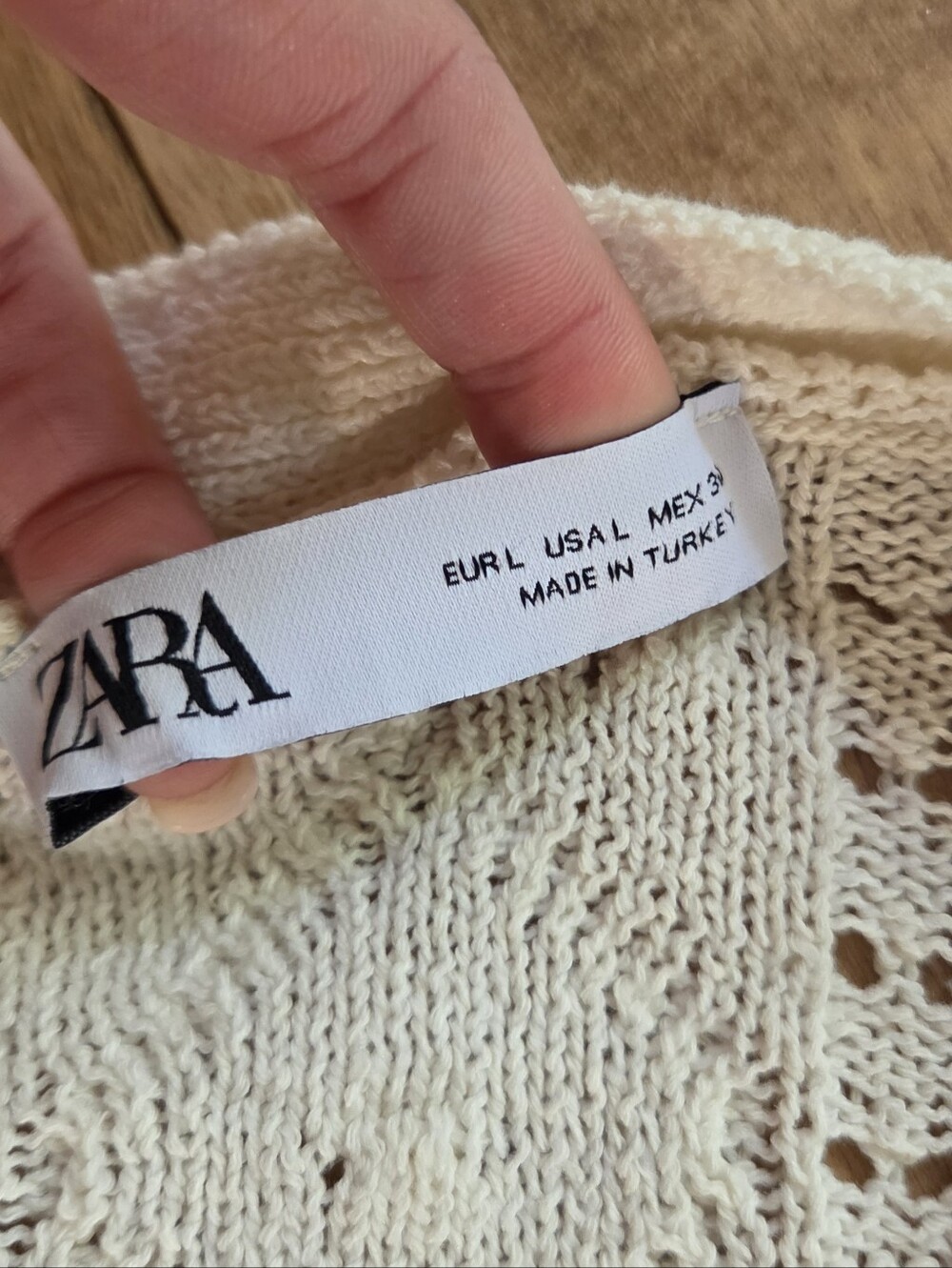 Zara Floral Embroidered Cable Knit Cardigan Sweater Cottagecore Grandpa Chic L - Picture 2 of 7